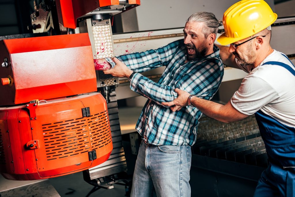 Worker caught in the machine and seriously injured IMEC Technologies